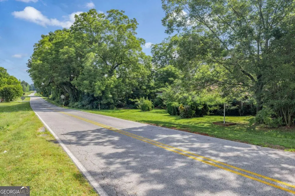 2144 Hog Mountain RD Jefferson, GA 30549