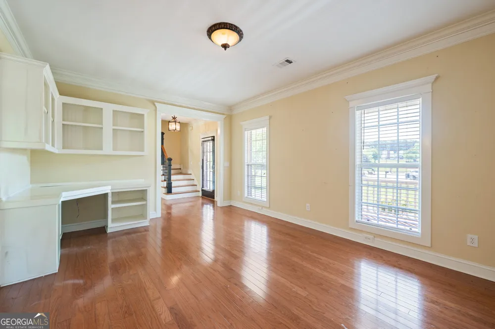 90 Carriage LN Senoia, GA 30276