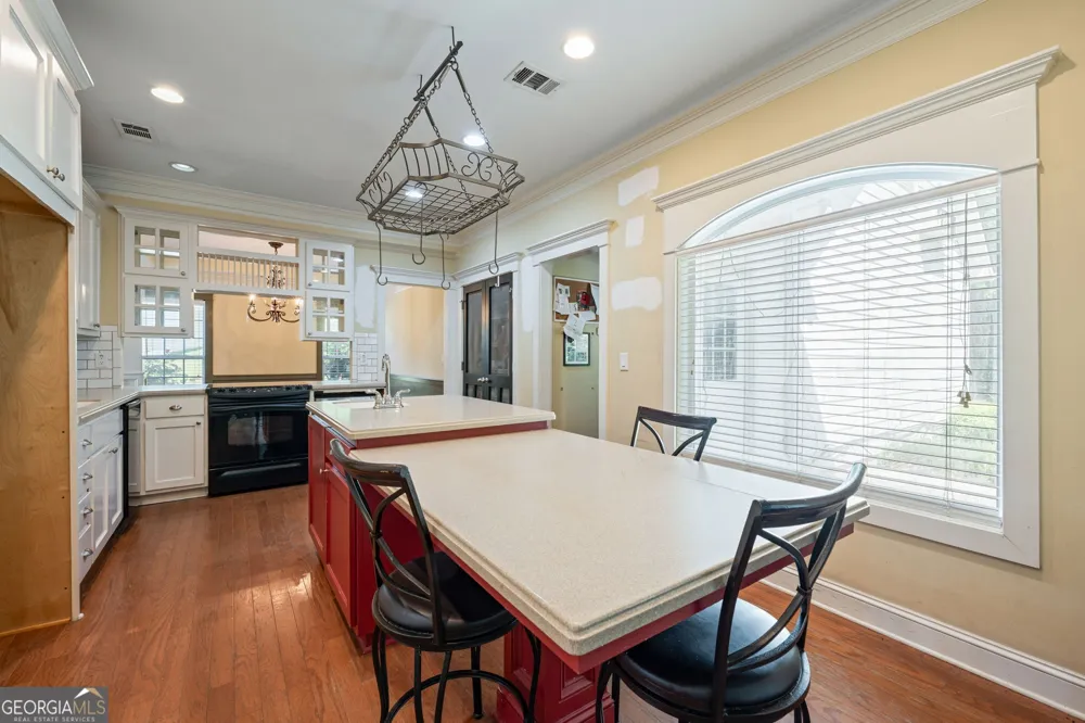 90 Carriage LN Senoia, GA 30276