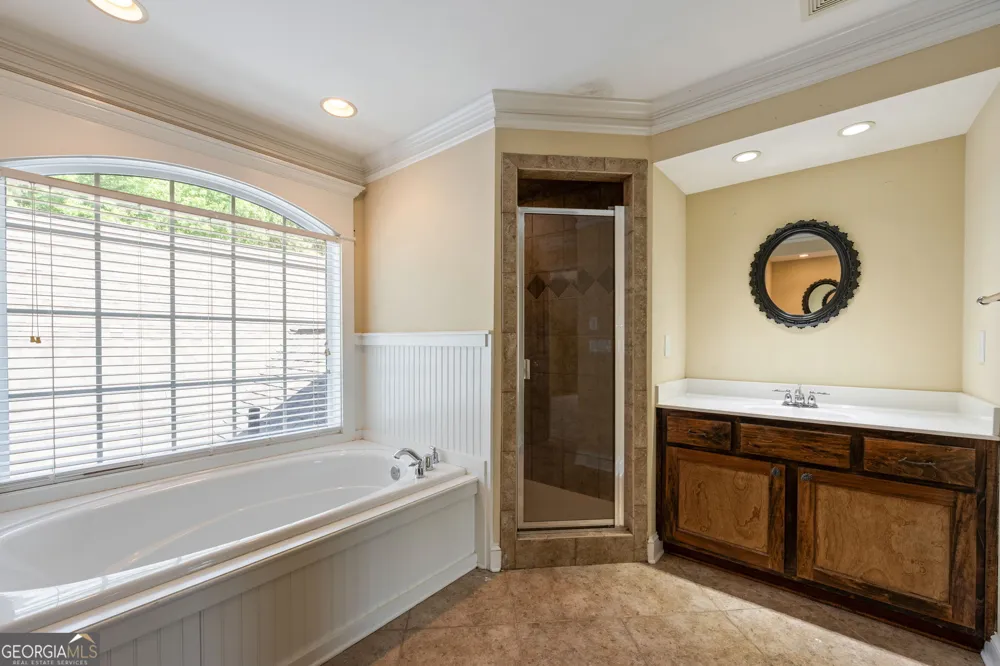 90 Carriage LN Senoia, GA 30276