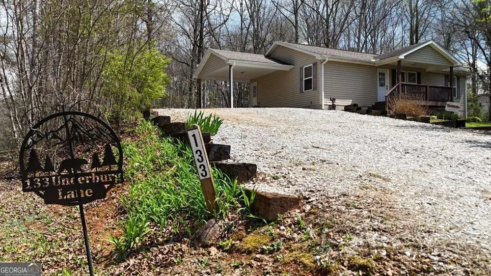 133 Underburg LN Franklin, NC 28734