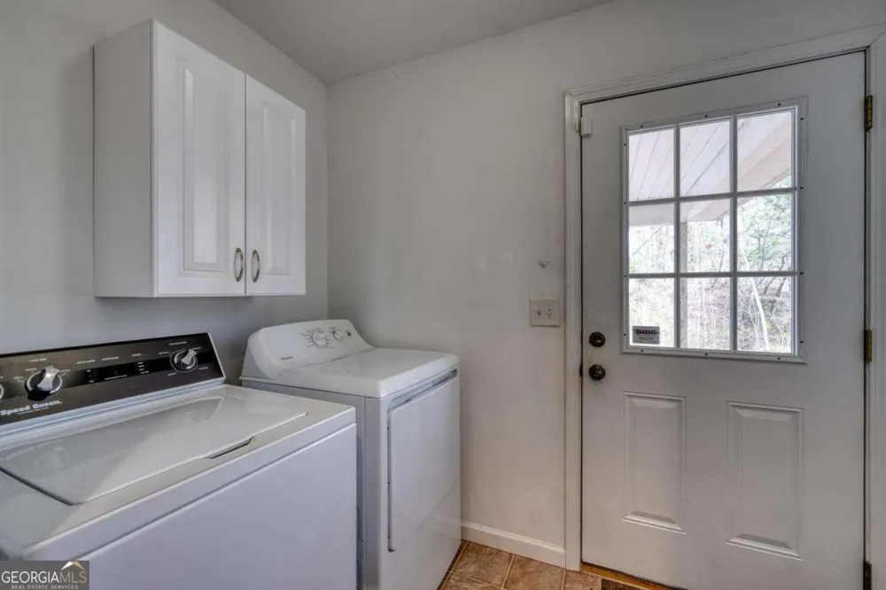133 Underburg LN Franklin, NC 28734