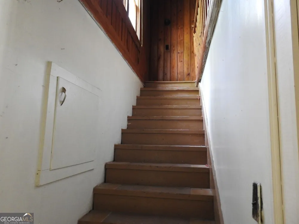 333 Lickskillet RD Epworth, GA 30541