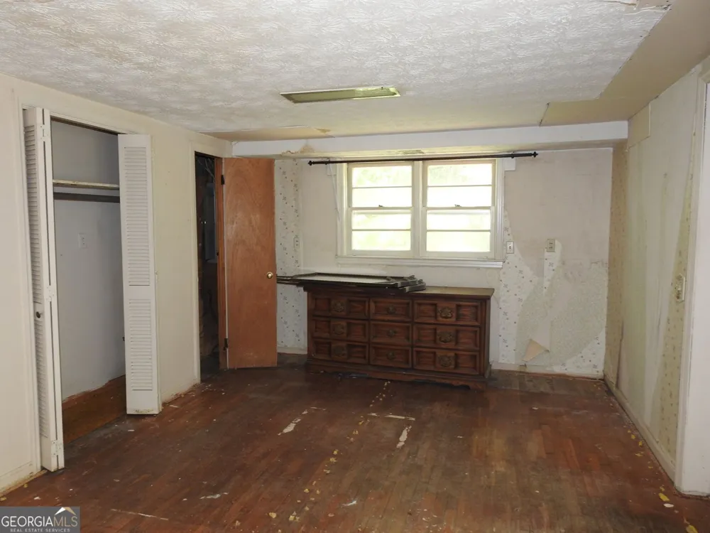 333 Lickskillet RD Epworth, GA 30541