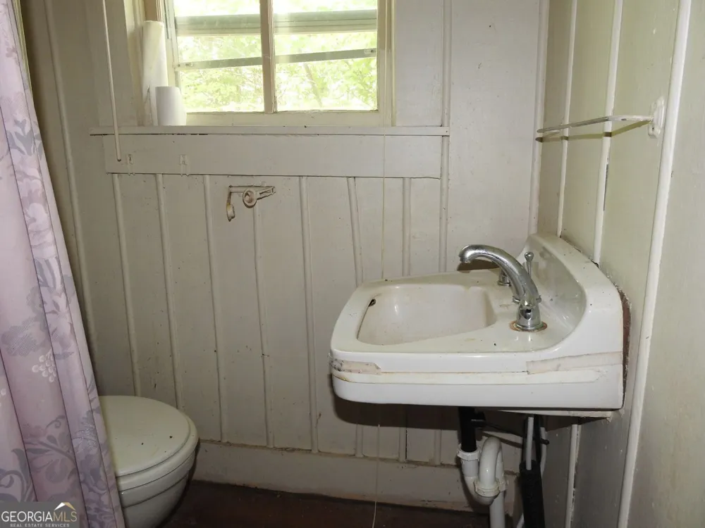 333 Lickskillet RD Epworth, GA 30541