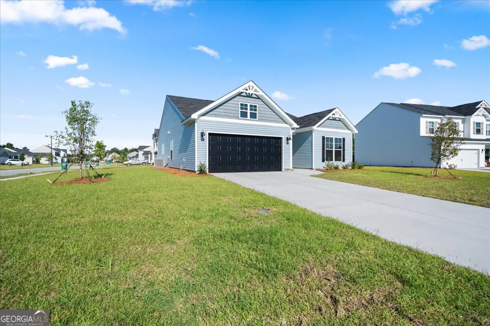 98 Susan DR Rincon, GA 31326