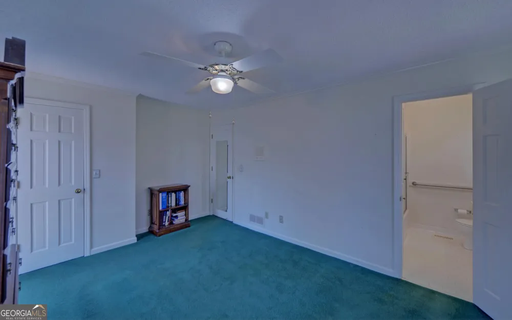 290 Waterfall DR Cleveland, GA 30528