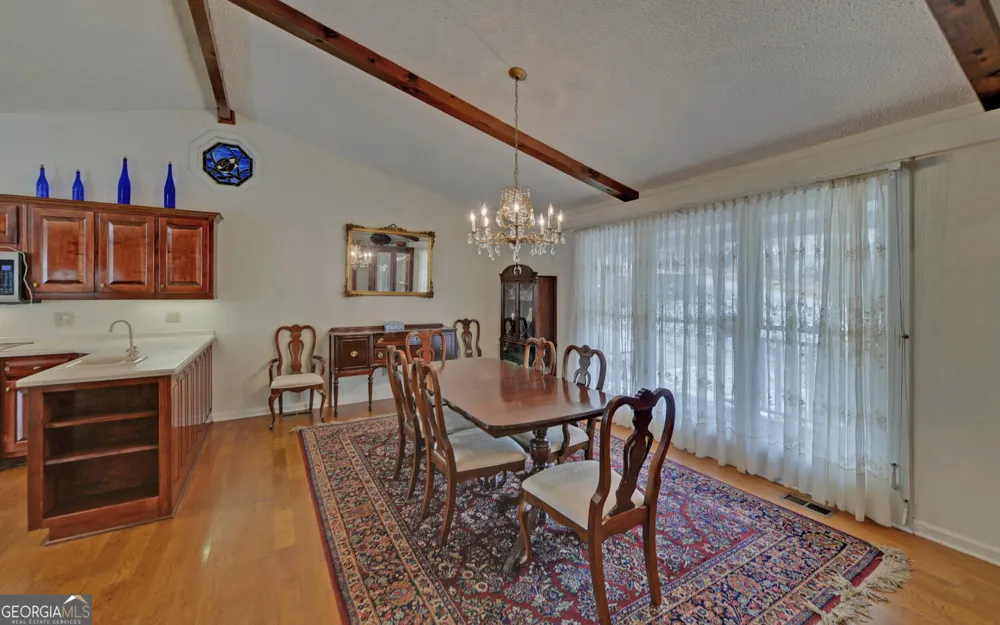 290 Waterfall DR Cleveland, GA 30528