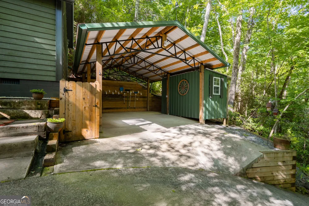 1180 Ruby Lake DR Hiawassee, GA 30546