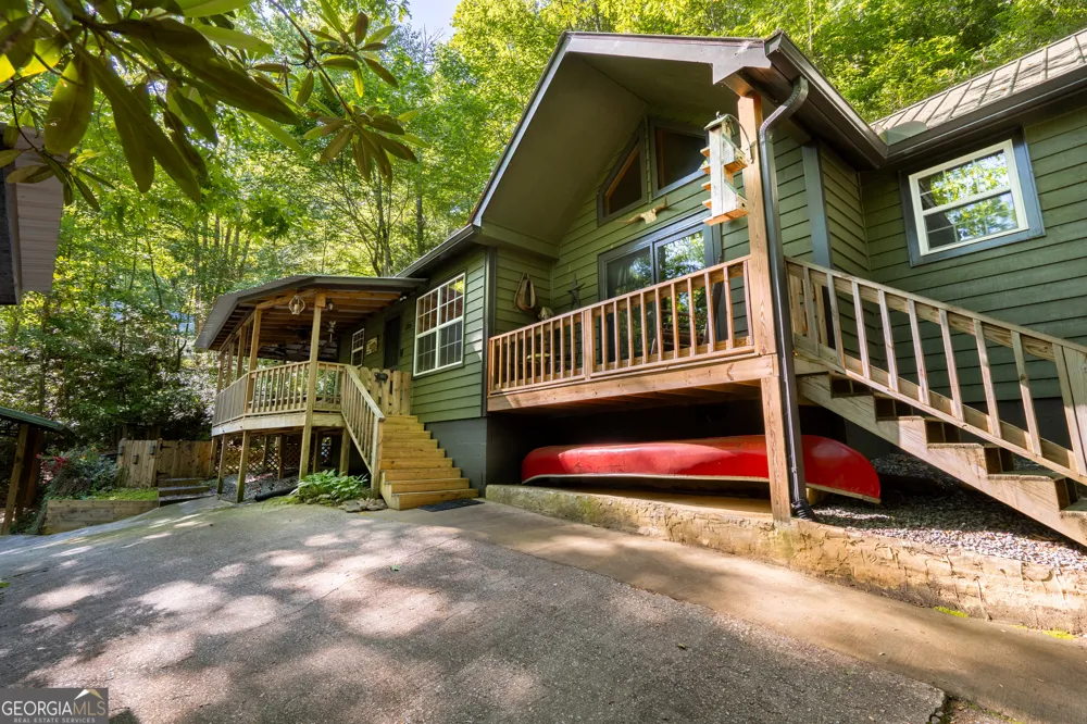1180 Ruby Lake DR Hiawassee, GA 30546