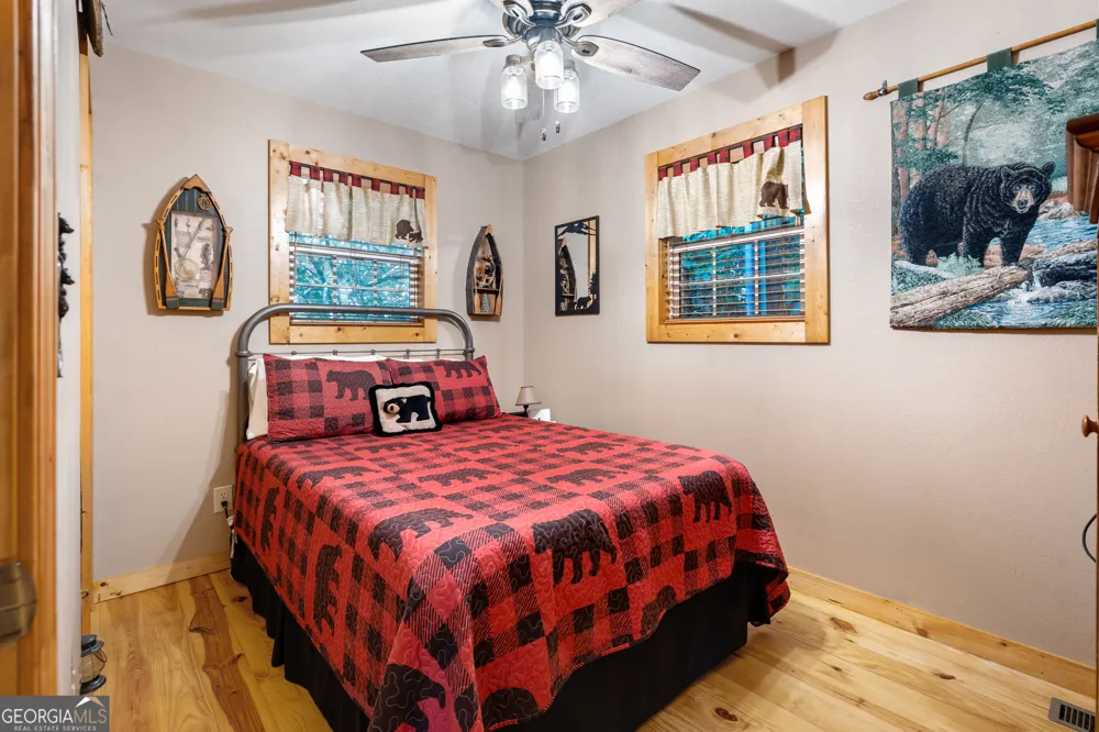 1180 Ruby Lake DR Hiawassee, GA 30546