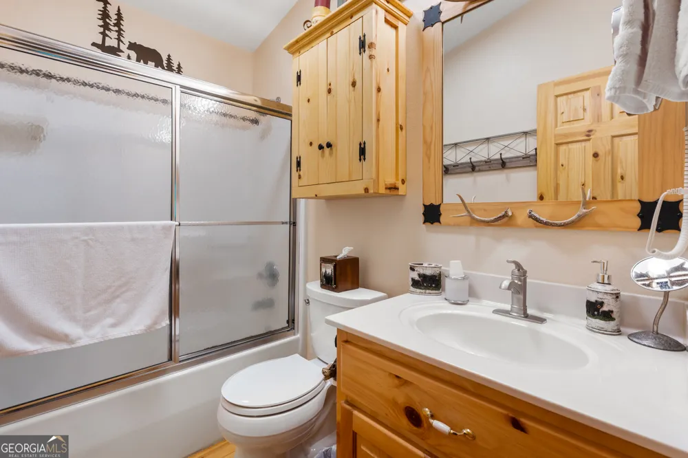1180 Ruby Lake DR Hiawassee, GA 30546