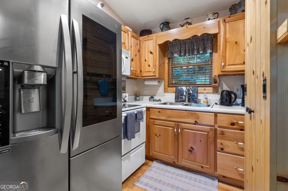 1180 Ruby Lake DR Hiawassee, GA 30546