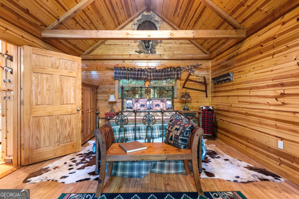 1180 Ruby Lake DR Hiawassee, GA 30546
