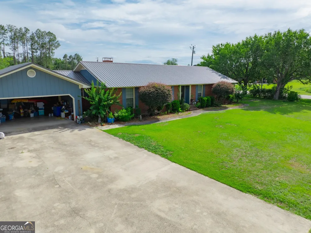182 Myra ST Alma, GA 31510