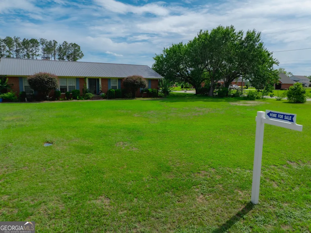 182 Myra ST Alma, GA 31510