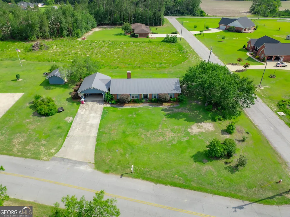 182 Myra ST Alma, GA 31510