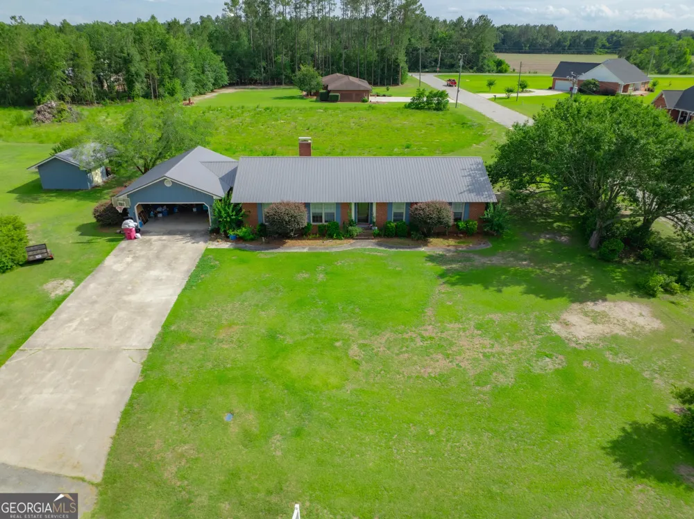 182 Myra ST Alma, GA 31510