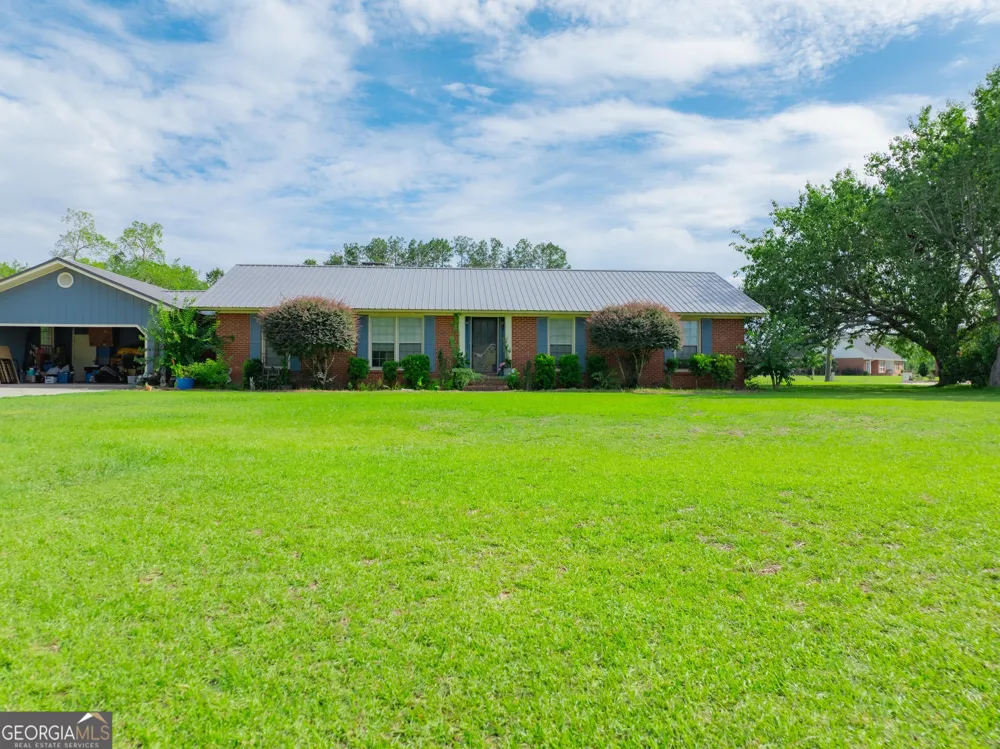 182 Myra ST Alma, GA 31510