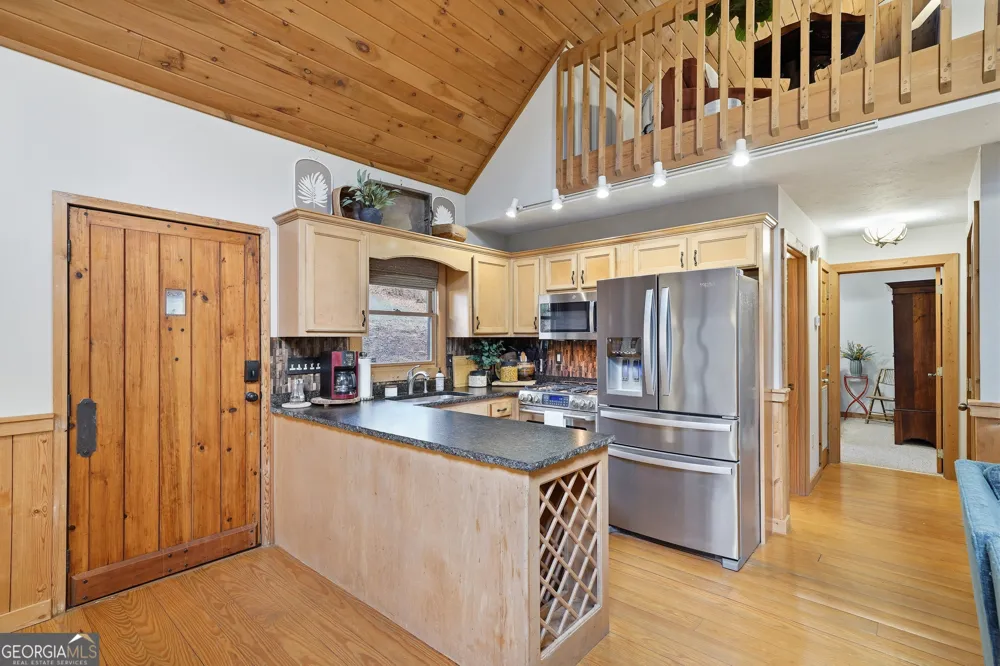 1449 Cherokee LN McCaysville, GA 30555