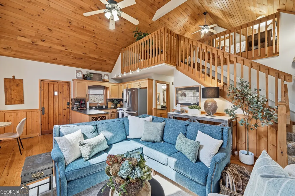 1449 Cherokee LN McCaysville, GA 30555