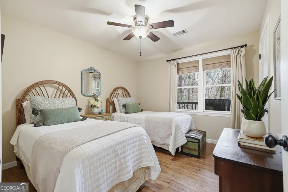 1449 Cherokee LN McCaysville, GA 30555