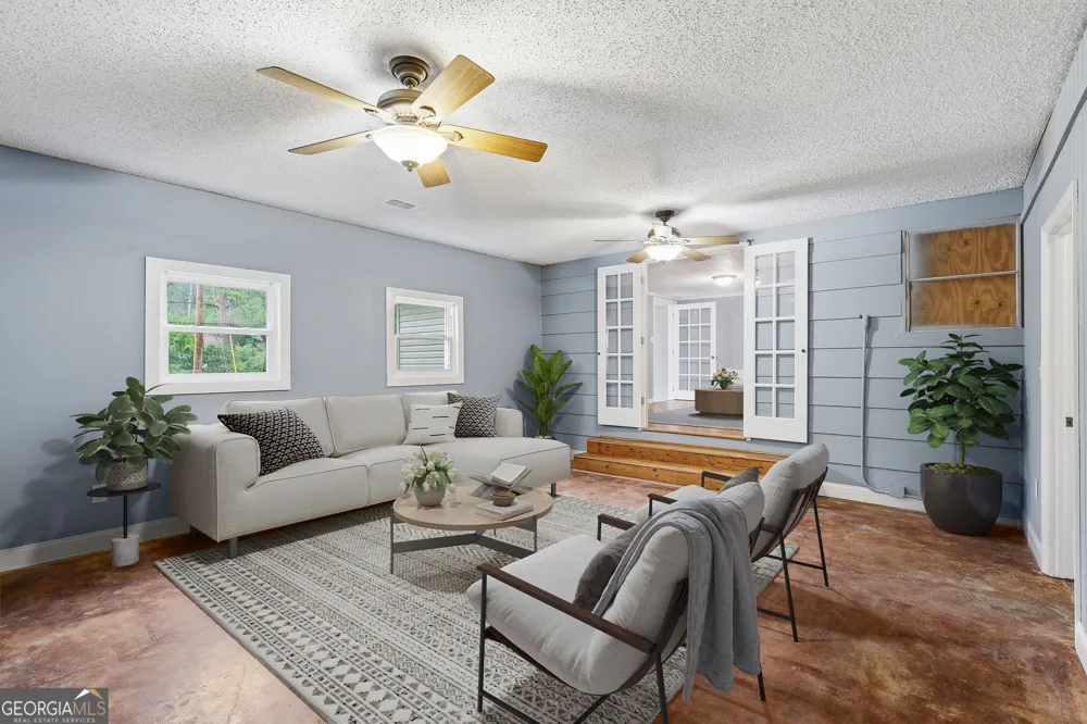 515 E 4Th ST Rincon, GA 31326