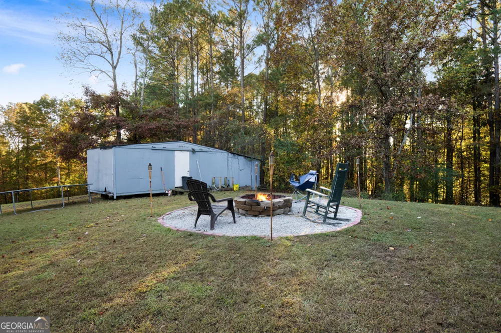 988 Davenport RD Dalton, GA 30721