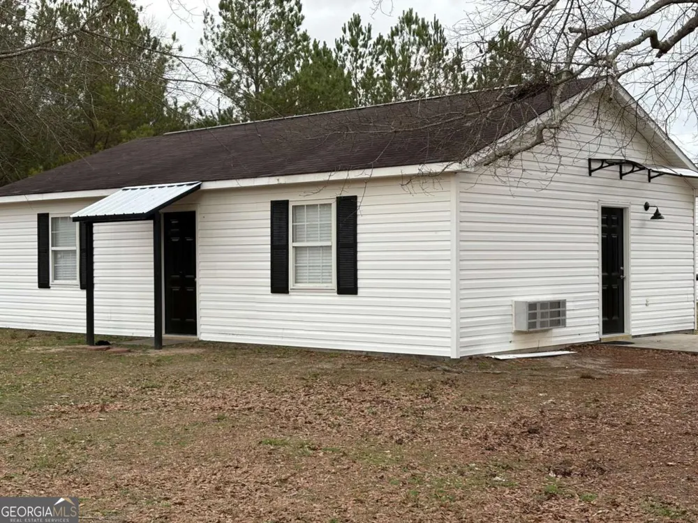 153 A Cox RD SW Gordon, GA 31031