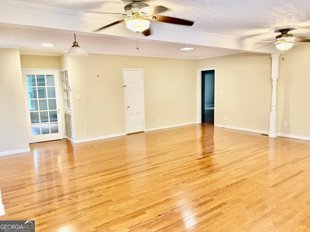 323 Trammell ST Calhoun, GA 30701