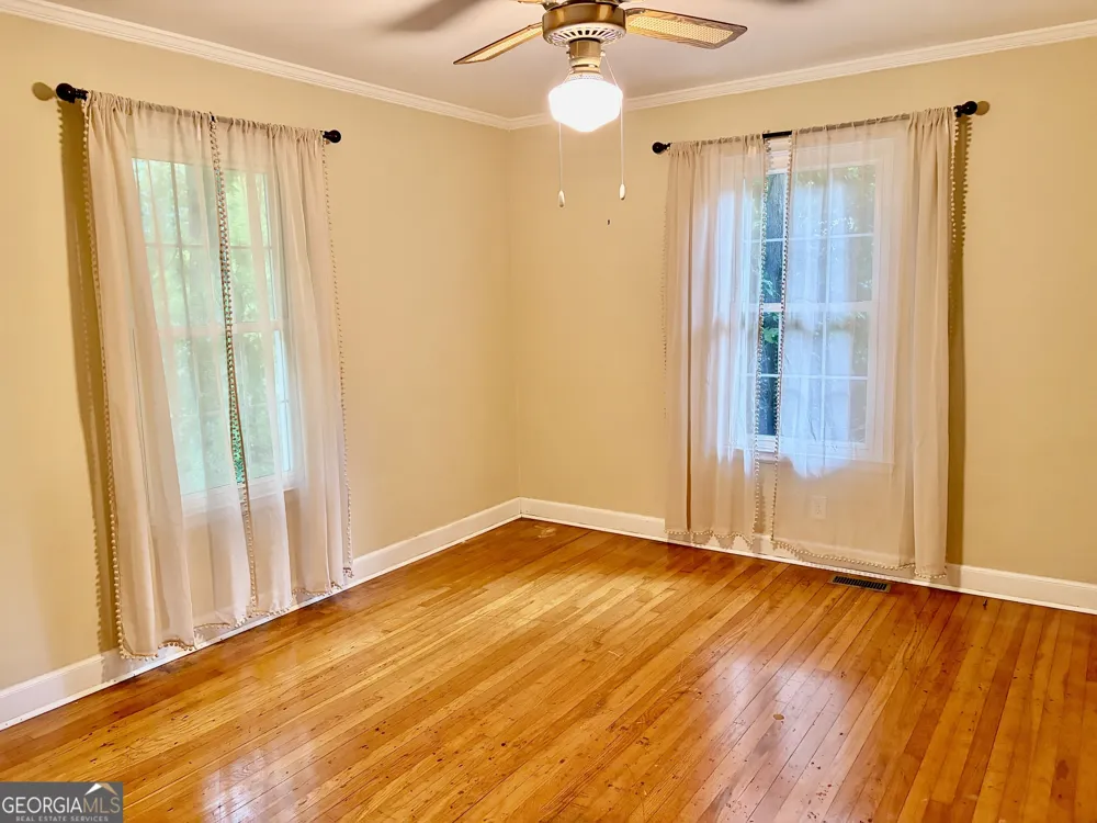 323 Trammell ST Calhoun, GA 30701