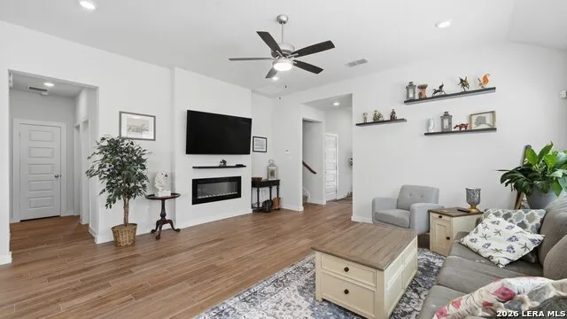 216 Camino Verde San Marcos, TX 78666