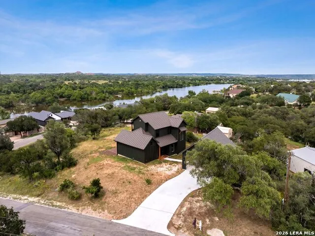 446 El Coronado Ave Buchanan Dam, TX 78609