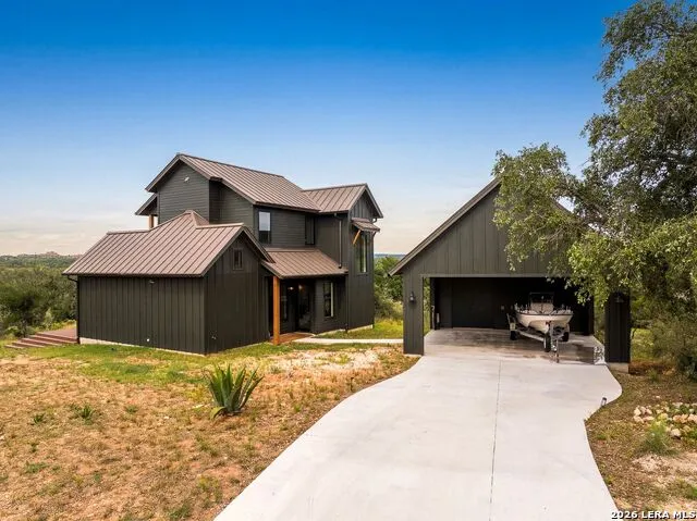 446 El Coronado Ave Buchanan Dam, TX 78609