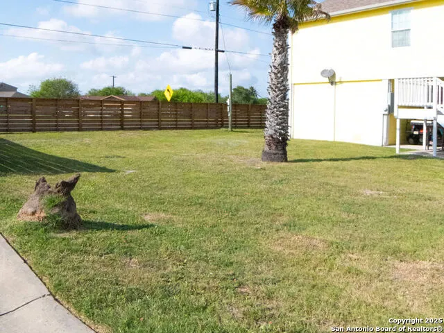 1549 South Commercial St Unit 15 Aransas Pass, TX 78336