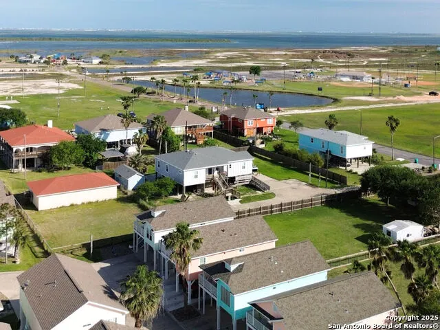 1549 South Commercial St Unit 15 Aransas Pass, TX 78336