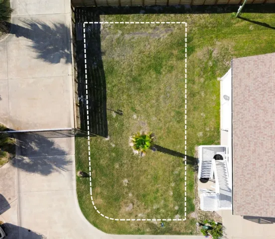 1549 South Commercial St Unit 15 Aransas Pass, TX 78336