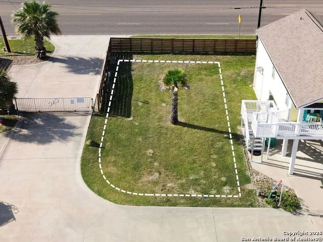 1549 South Commercial St Unit 15 Aransas Pass, TX 78336