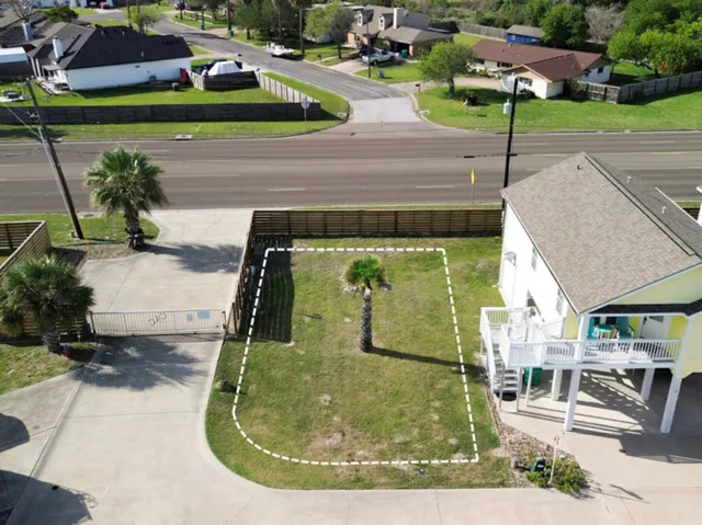 1549 South Commercial St Unit 15 Aransas Pass, TX 78336