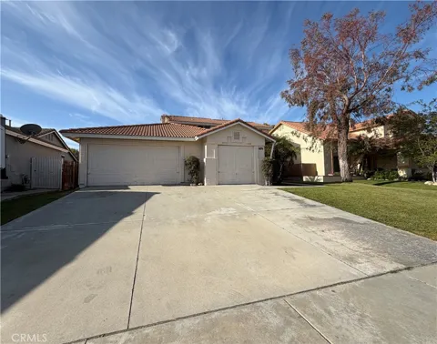 2565 W Fairview Drive