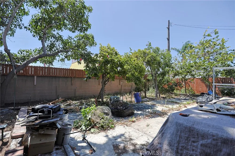 13861 Pine St. Westminster, CA 92683