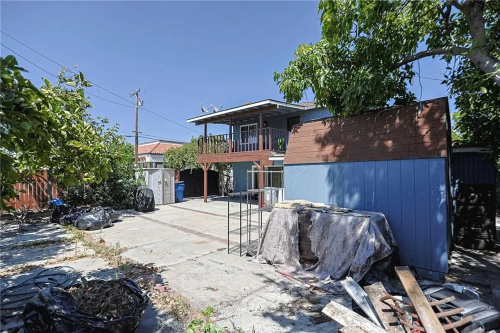 13861 Pine St. Westminster, CA 92683