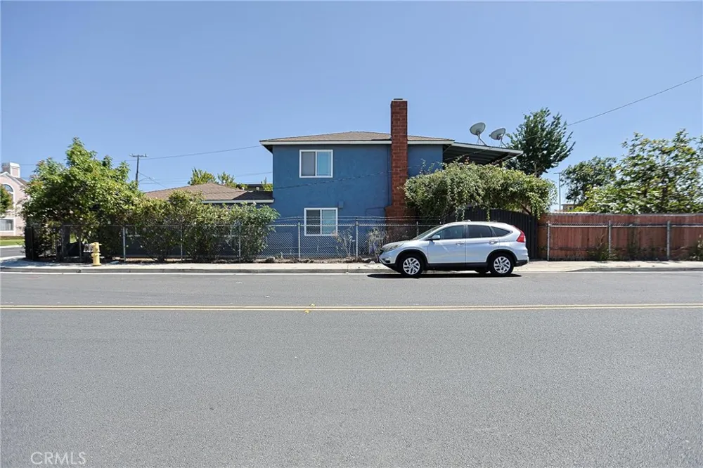 13861 Pine St. Westminster, CA 92683