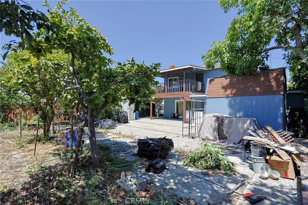 13861 Pine St. Westminster, CA 92683
