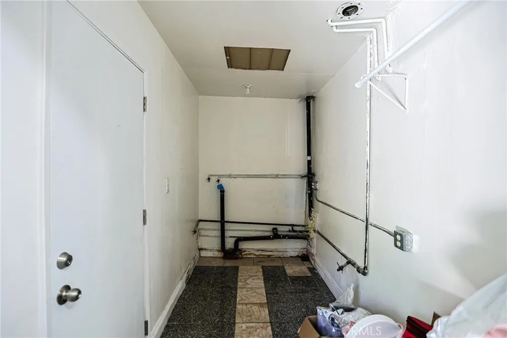 13861 Pine St. Westminster, CA 92683