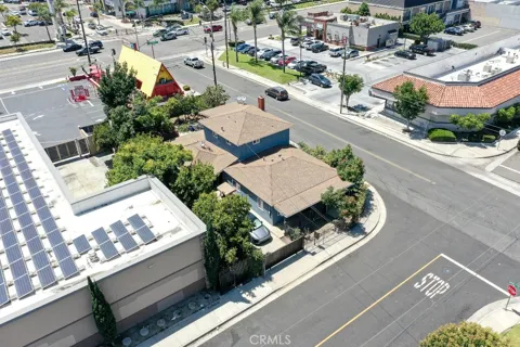 13861 Pine St.
