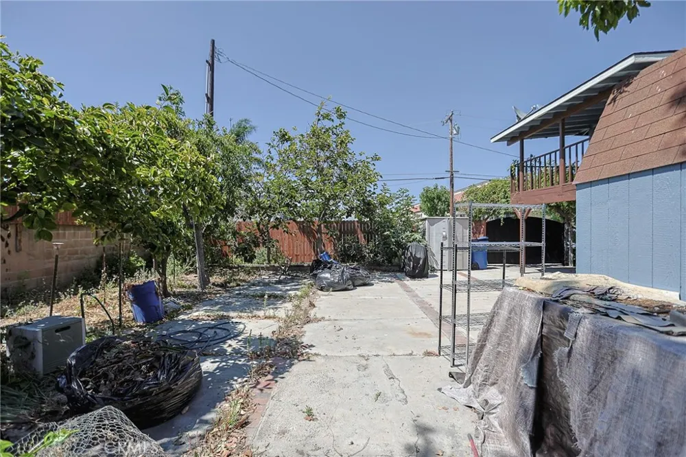 13861 Pine St. Westminster, CA 92683