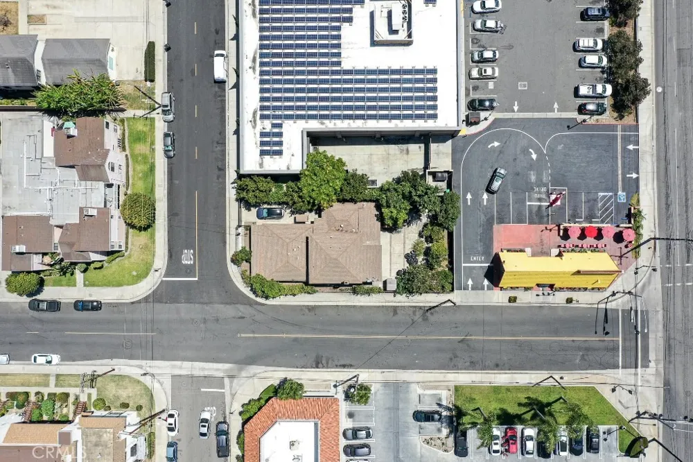 13861 Pine St. Westminster, CA 92683