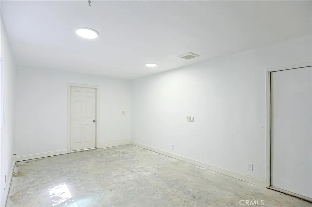 13861 Pine St. Westminster, CA 92683