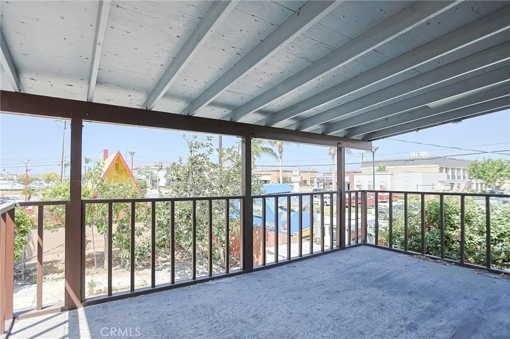 13861 Pine St. Westminster, CA 92683